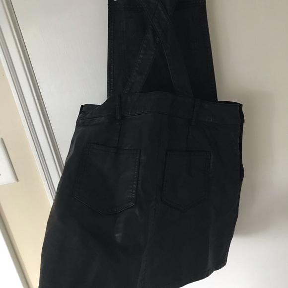 Forever 21 Overalls - Picture 4 of 7